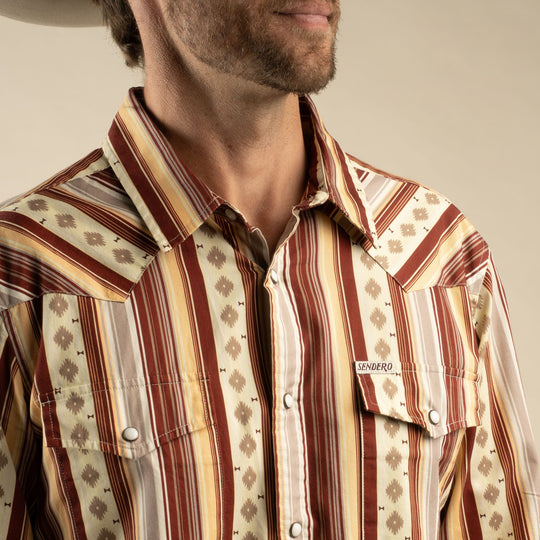 Men's Sendero Provisions Co. Wyatt Pearl Snap Long Sleeve Serape Shirt - Maroon/Clay