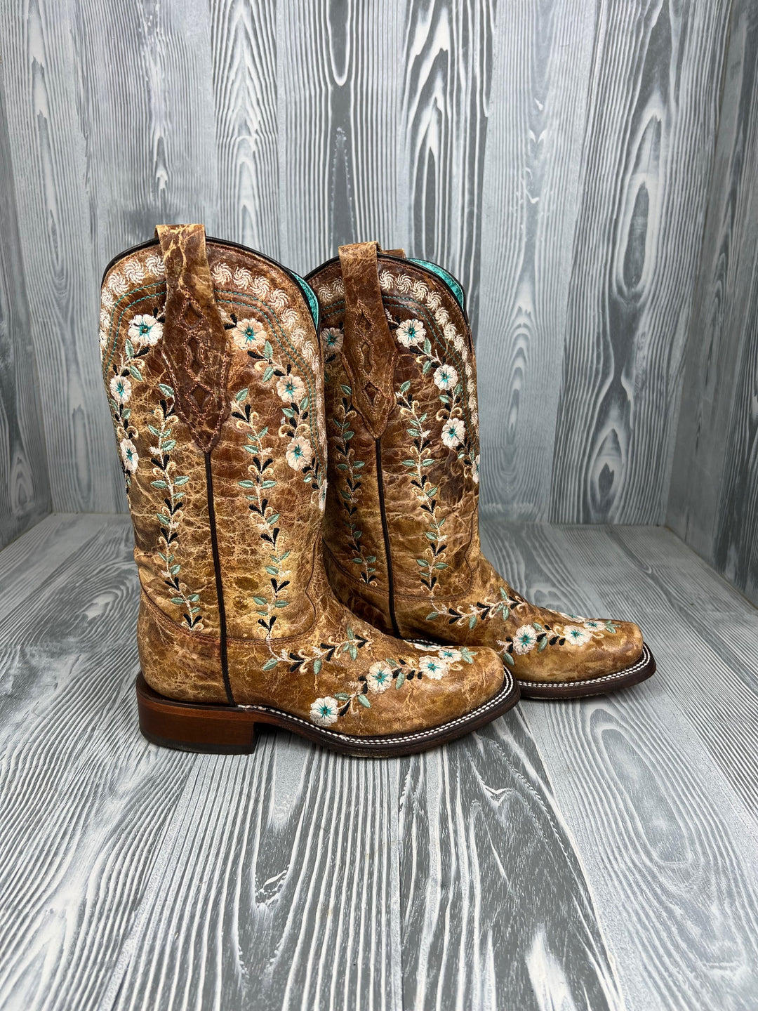 Women's Corral Distressed Cognac Floral Embroidery Western Boot - A4398