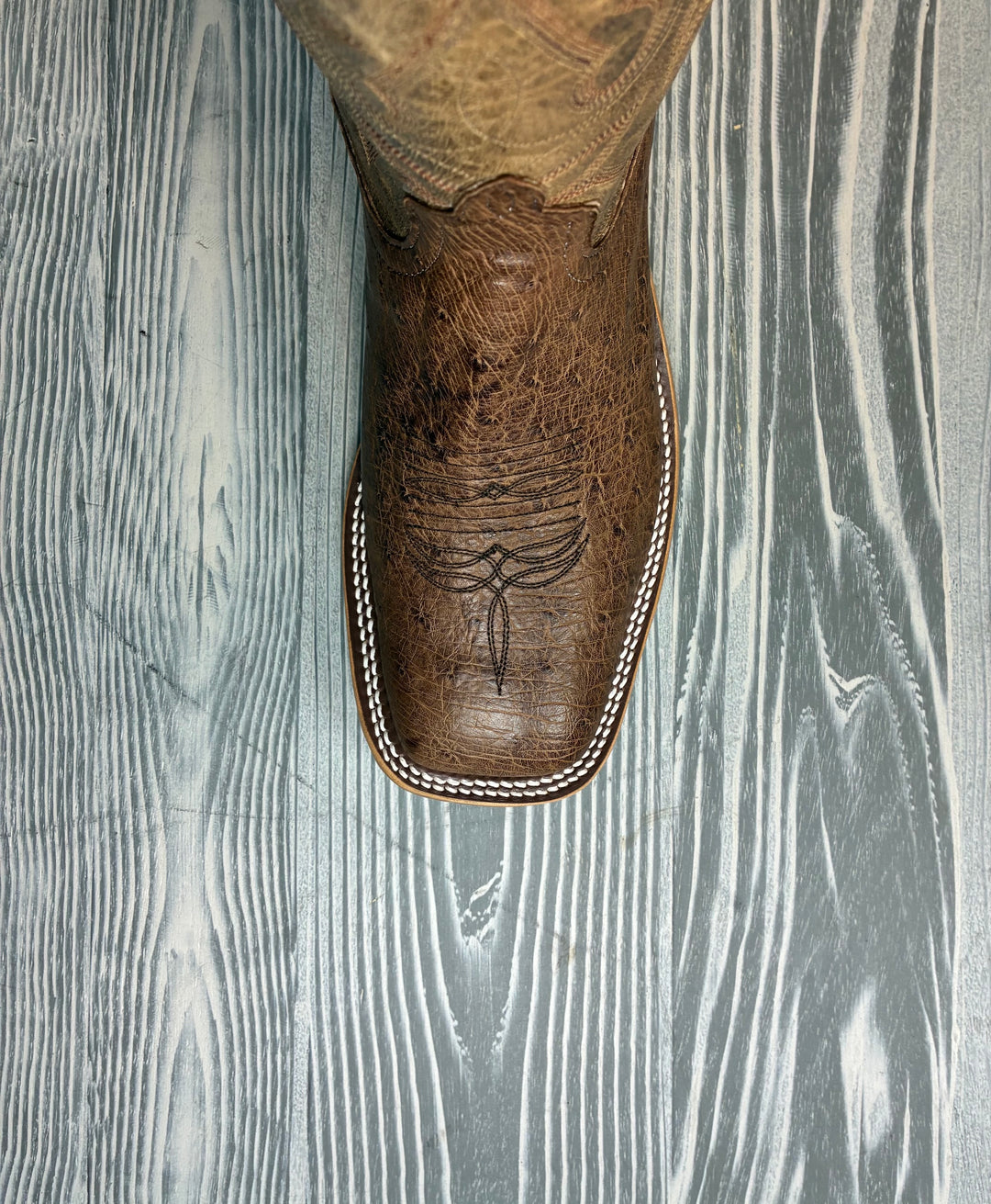 Anderson Bean Kango Tobac Bruciato Autruche lisse pour hommes avec hauts Mad Dog ivoire de 13 po