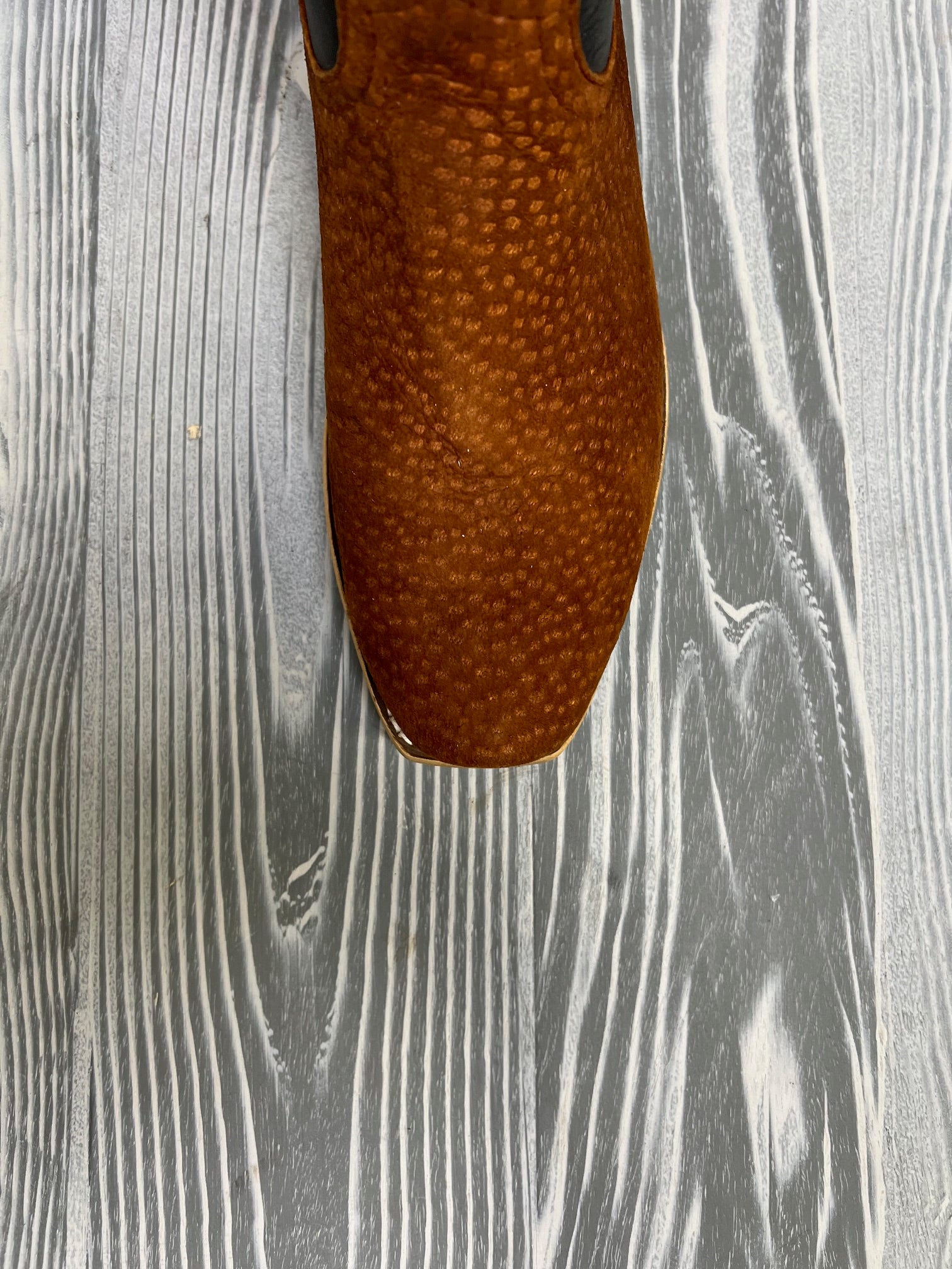 pocho Men's Horse Power Peanut Carpincho with 13