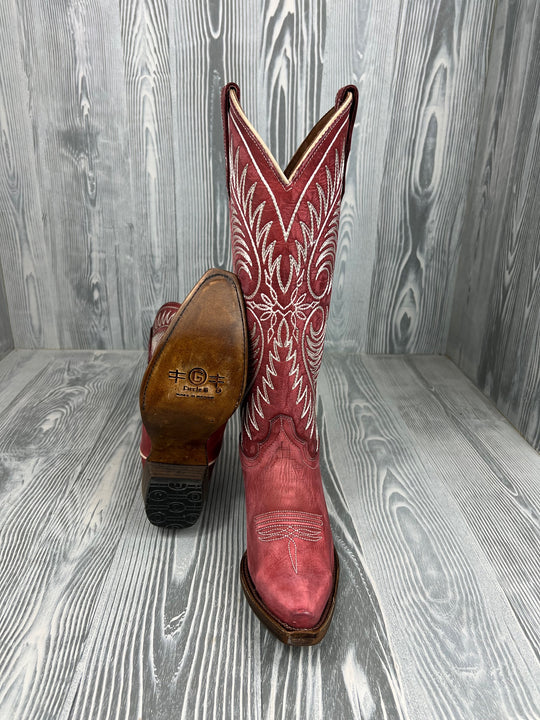Women's Circle G Tall Distressed Red Snip Toe Western Boot - L6086