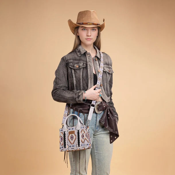 Wrangler Aztec Print Braided Detail Tote Bag - WG261-8866S