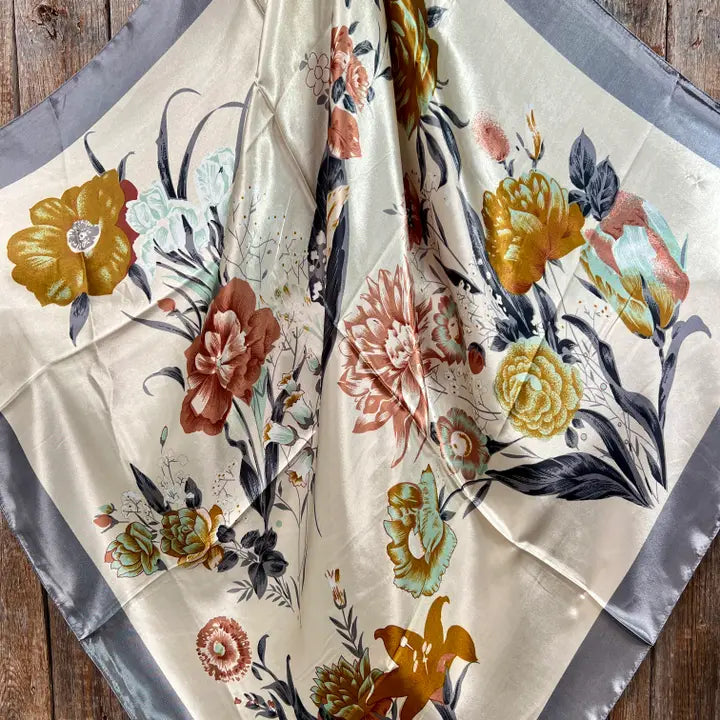 Rodeo Drive Field of Wild Flowers Wild Rag/Scarf - WR111