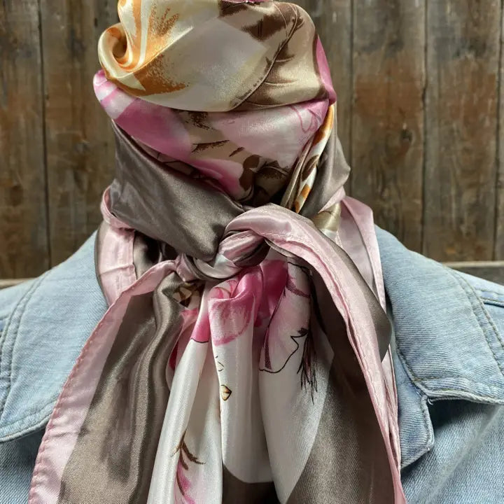 Rodeo Drive Pretty in Pink Roses Wild Rag - WR40