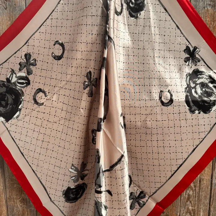 Rodeo Drive Cream & Red Four Leaf Clover Wild Rag/Scarf - WR323
