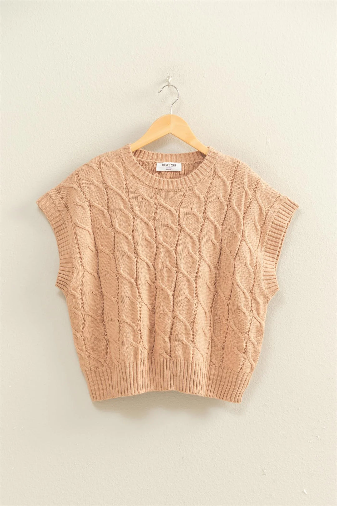Ladies HYFVE Sleeveless Oversized Cable Knit Sweater Vest - DZ25C905