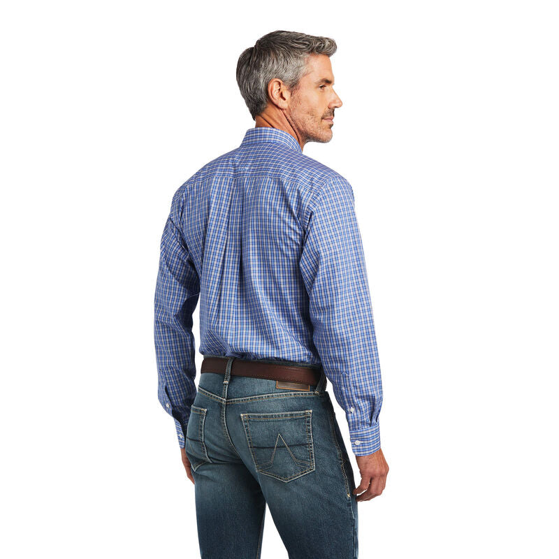Ariat Mens Wrinkle Free Ezrah Fitted Shirt Ariat Mens Wrinkle Free Ezrah Fitted Shirt